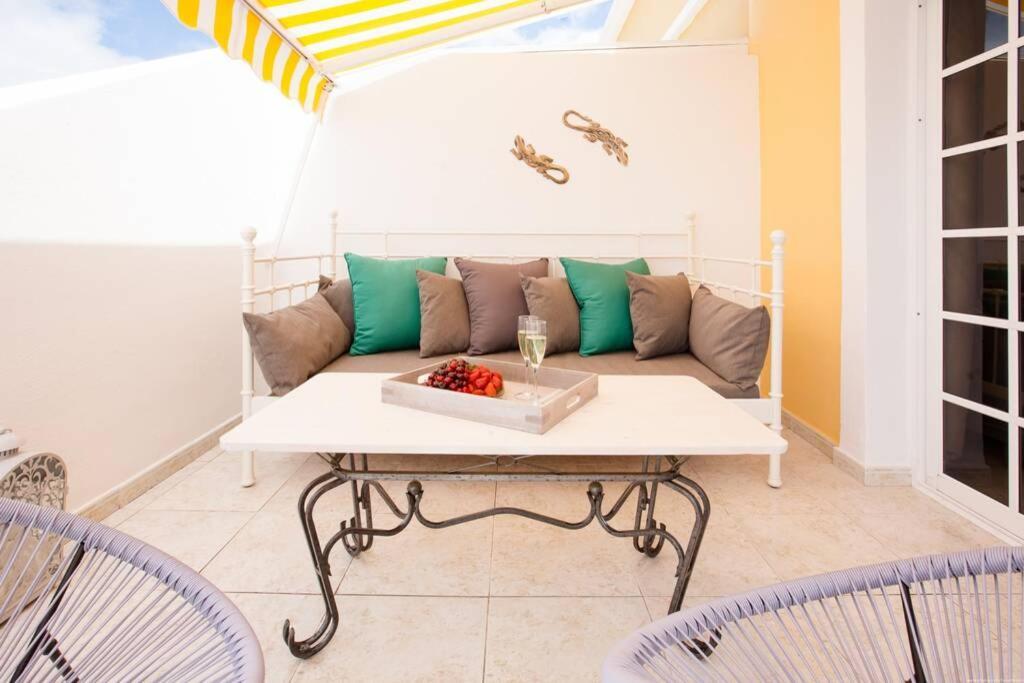 Apartment Laura Playa La Arena Puerto de Santiago  Eksteriør bilde
