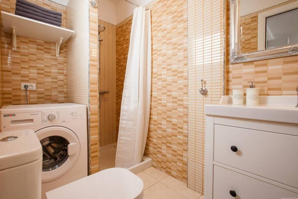 Apartment Laura Playa La Arena Puerto de Santiago  Eksteriør bilde